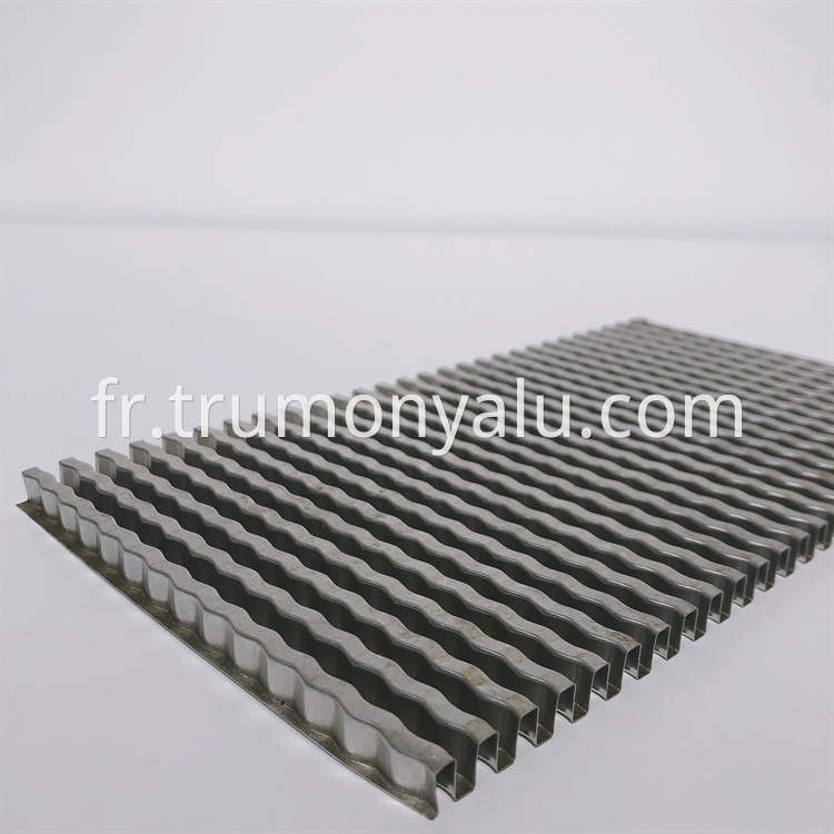 Aluminum fin (4)